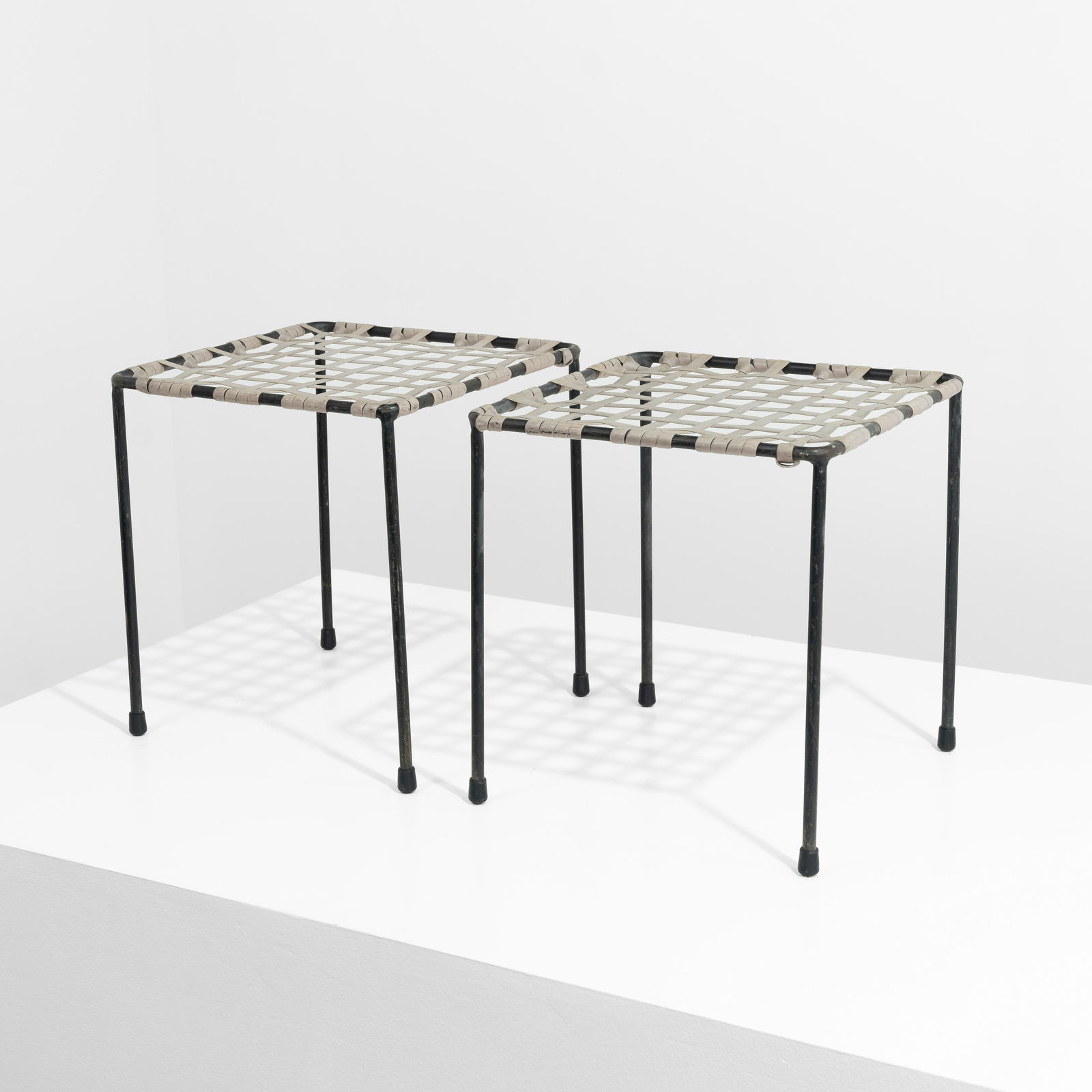 Brown Jordan - Stools (1 of 5)