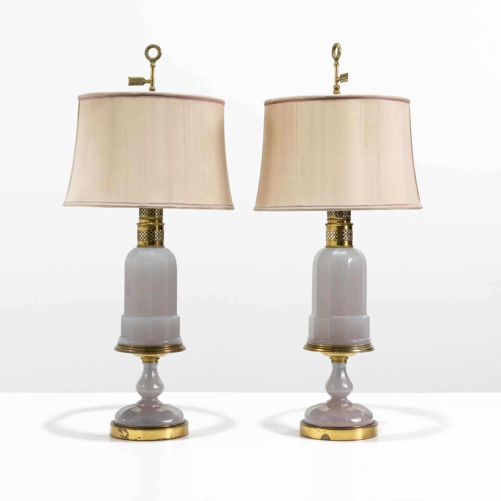 Warren Kessler - Opaline Glass Lamps (1 of 7)