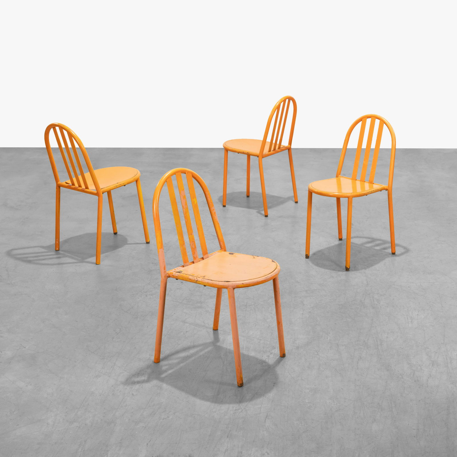 Robert Mallet-Stevens - 222 Chairs (1 of 6)