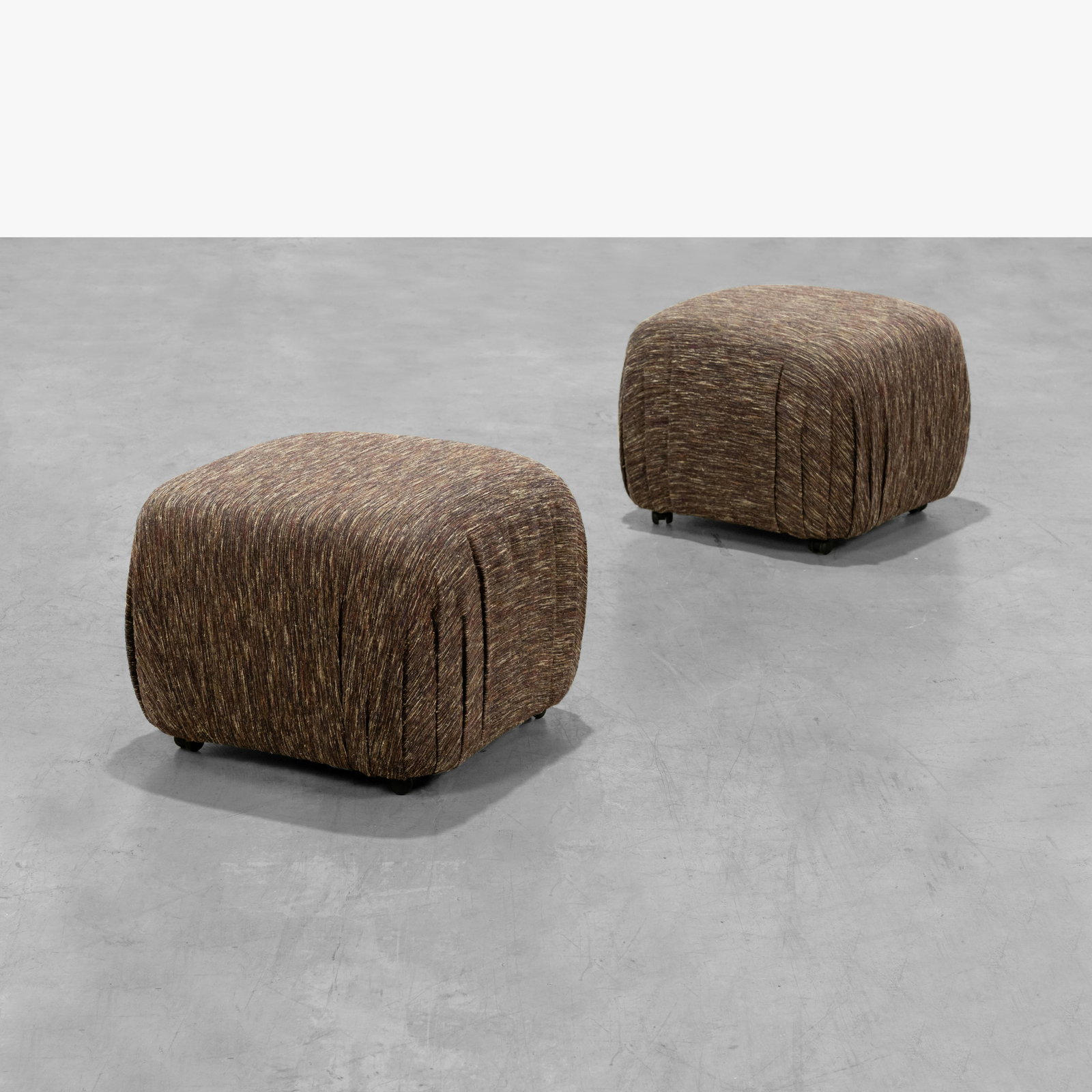 Carson's - Pouf Ottomans (1 of 3)