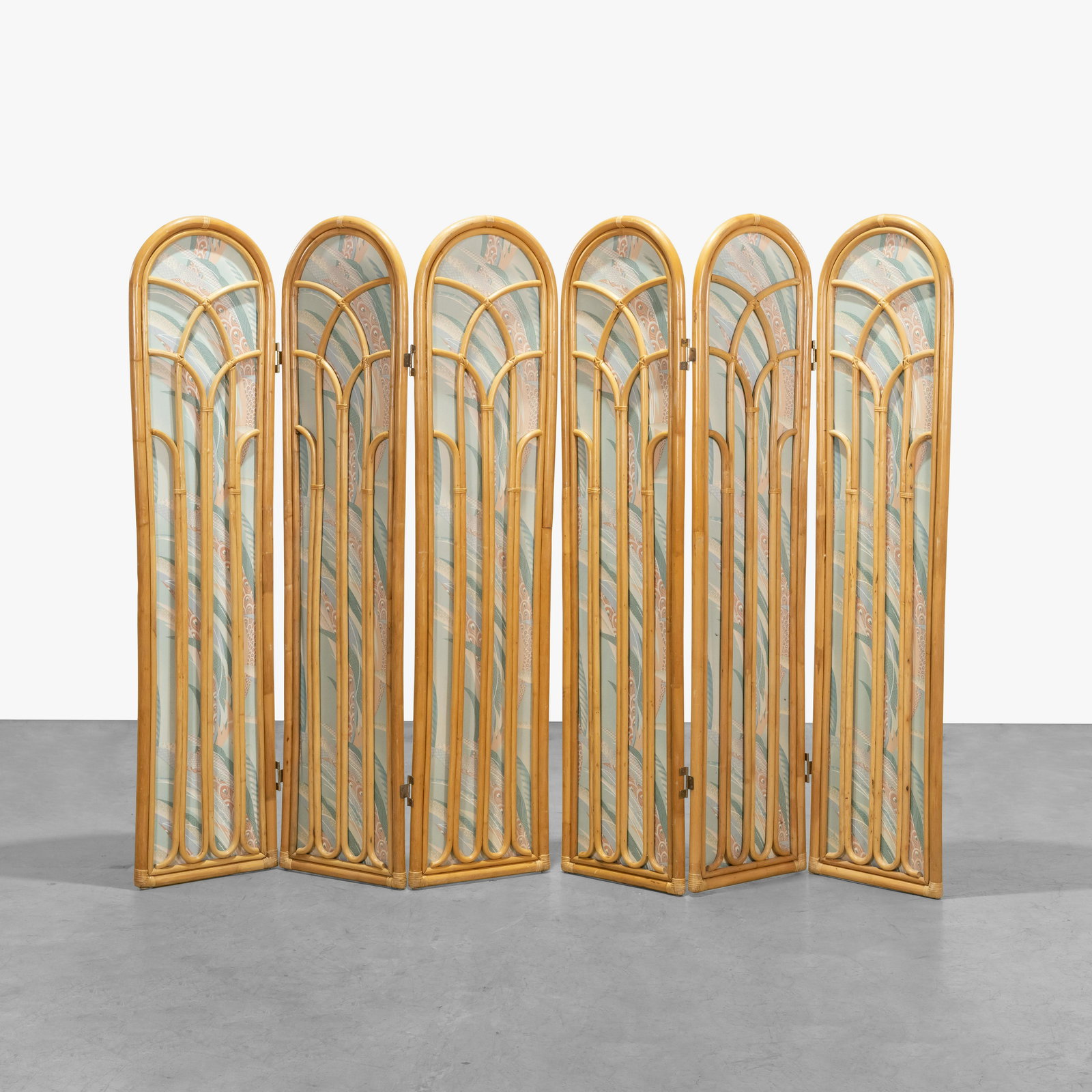 Rattan Screen (1 of 6)