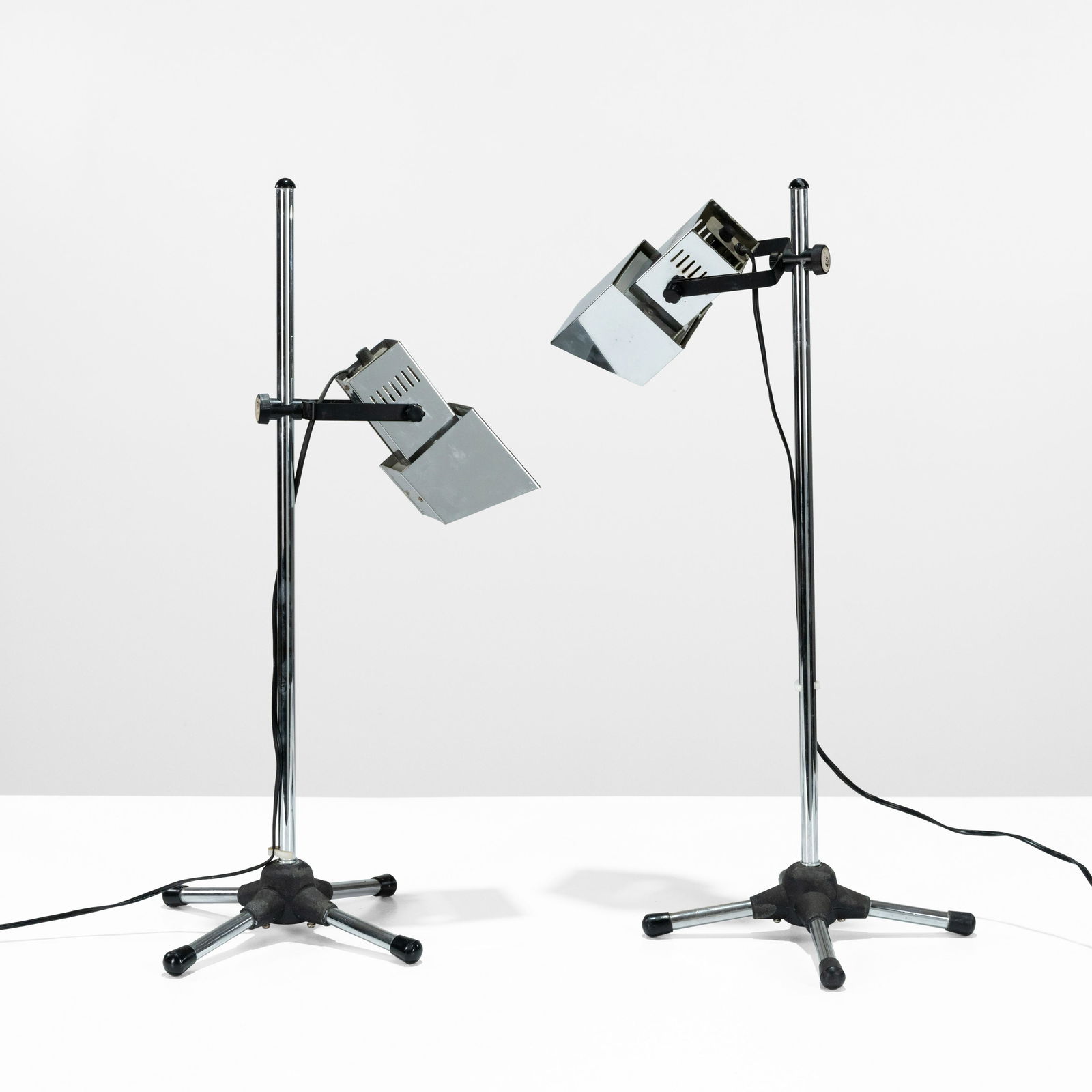 EA Chrome Lamps (1 of 5)