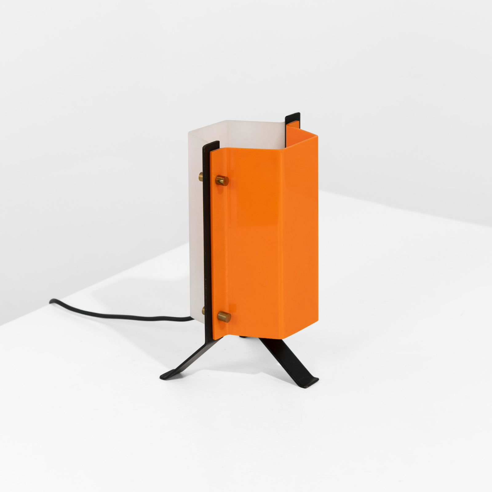 Stilux Table Lamp (1 of 3)