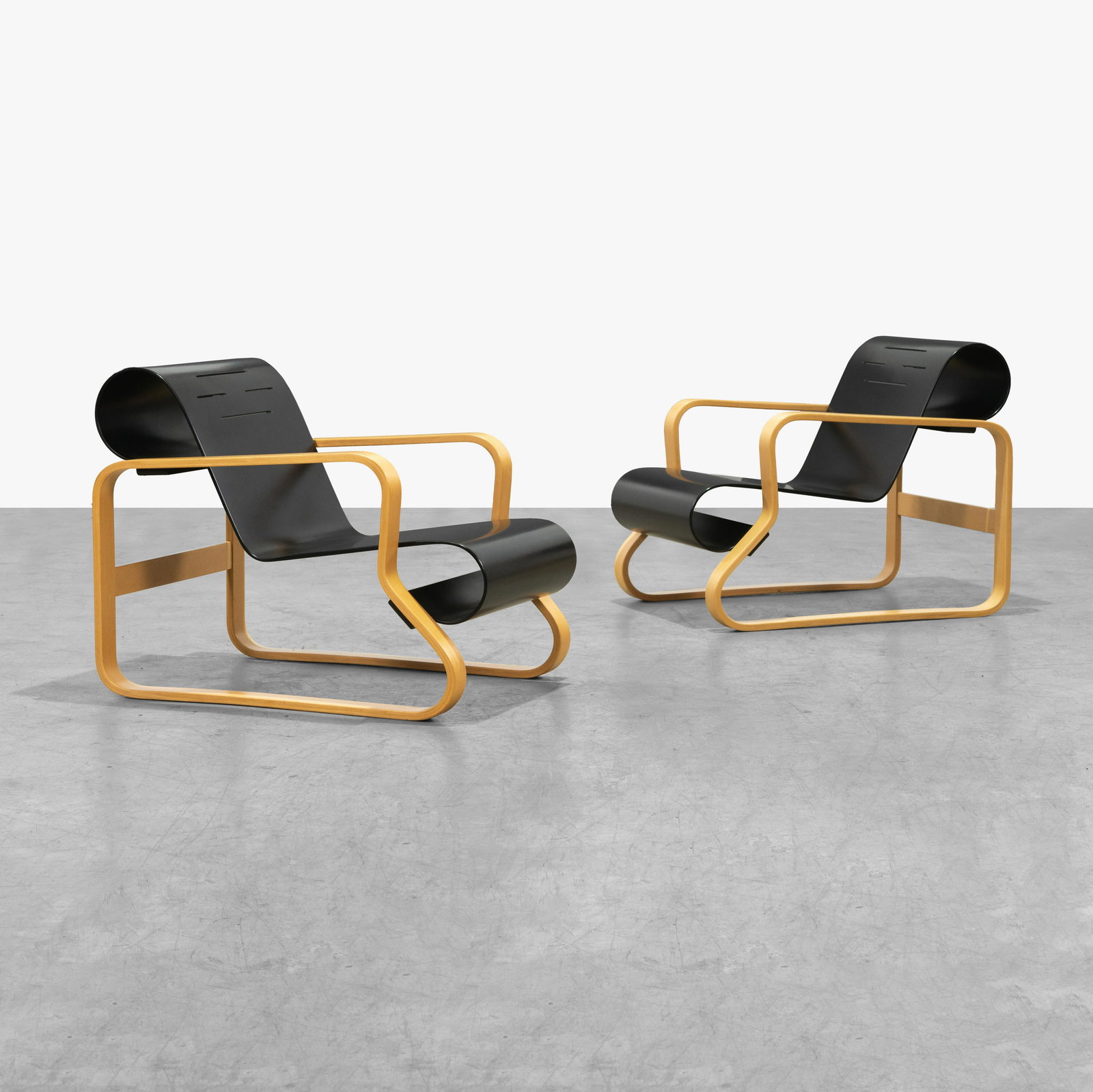 Alvar Aalto - Paimio Lounge Chairs (1 of 10)