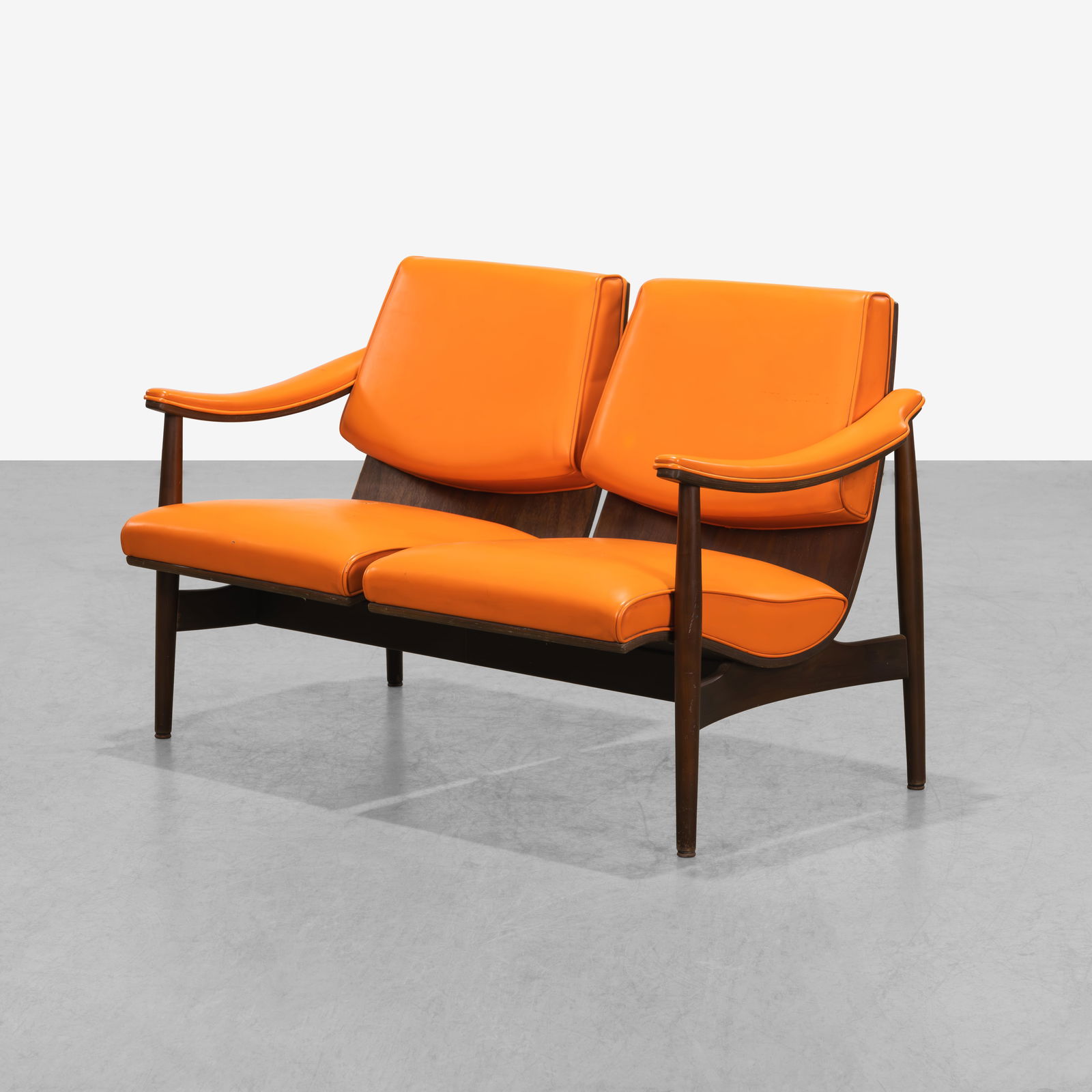 Thonet - Settee (1 of 7)