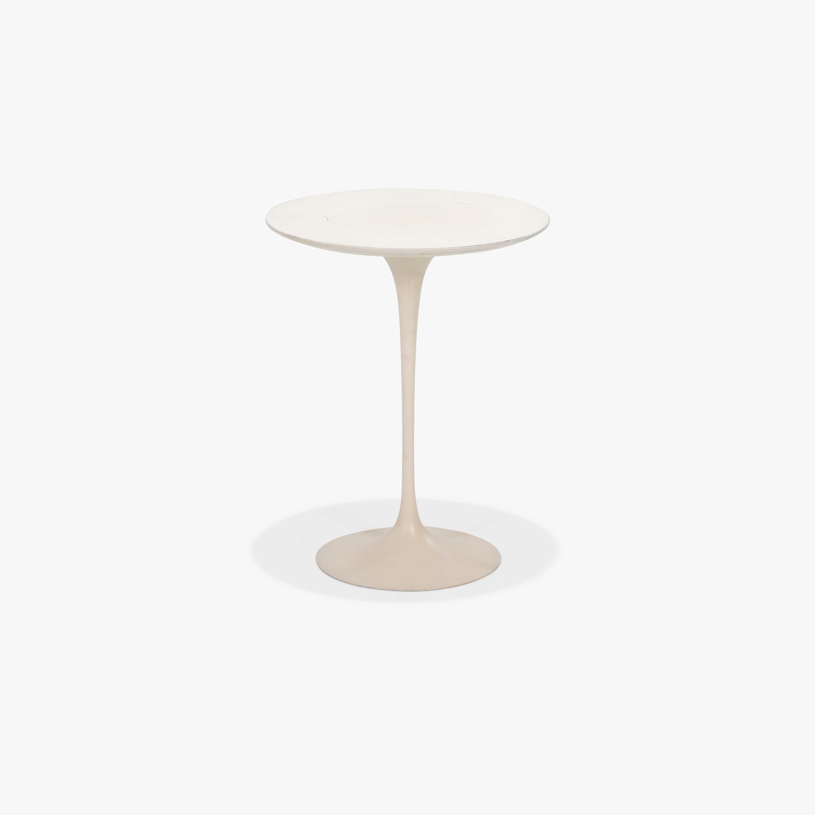 Eero Saarinen - Side Table (1 of 5)