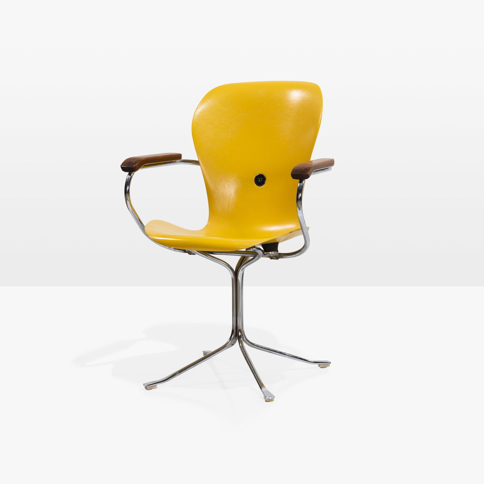 Gideon Kramer - Ion Desk Chair (1 of 14)