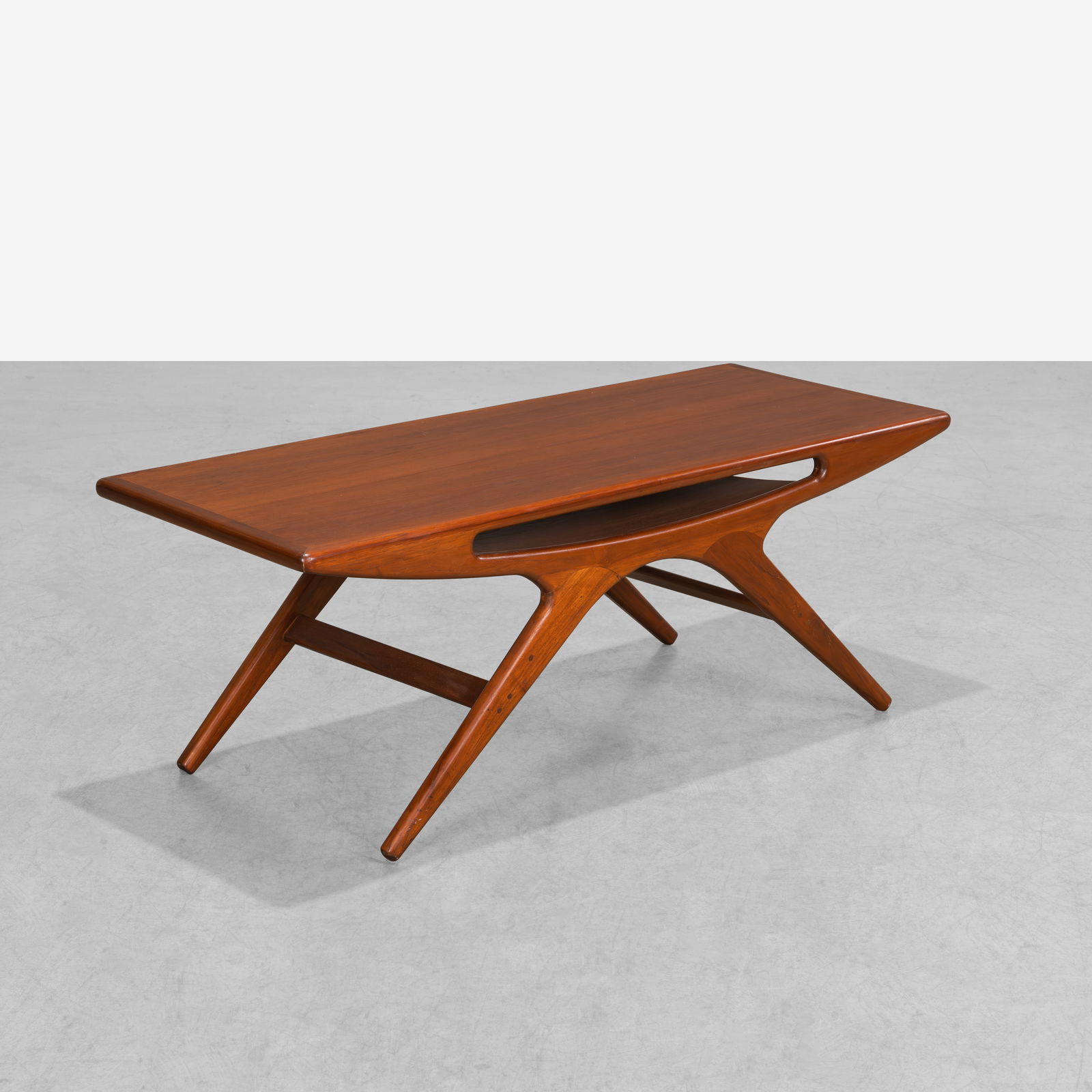 Johannes Andersen - Smile Coffee Table (1 of 7)