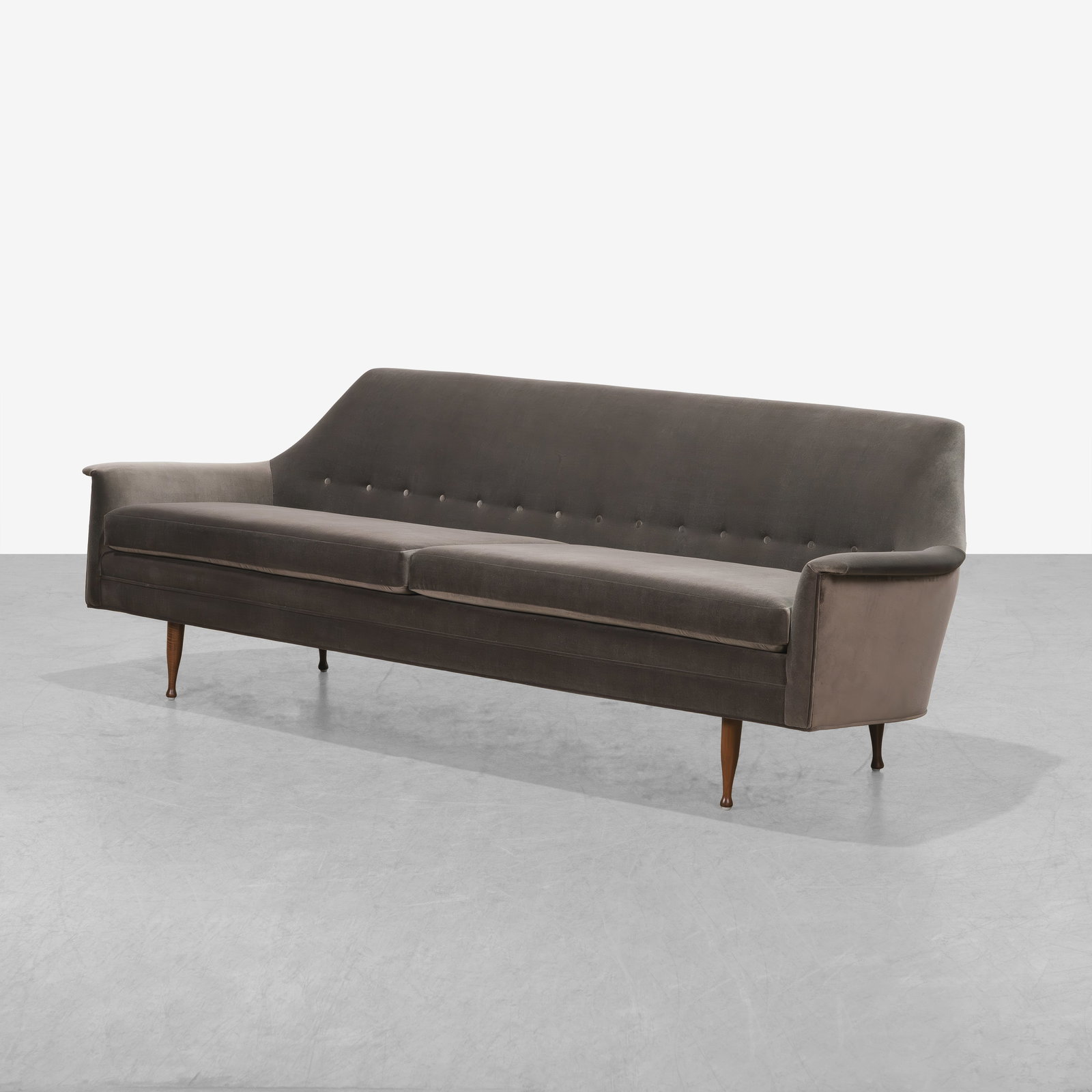 Selig - Sofa (1 of 10)