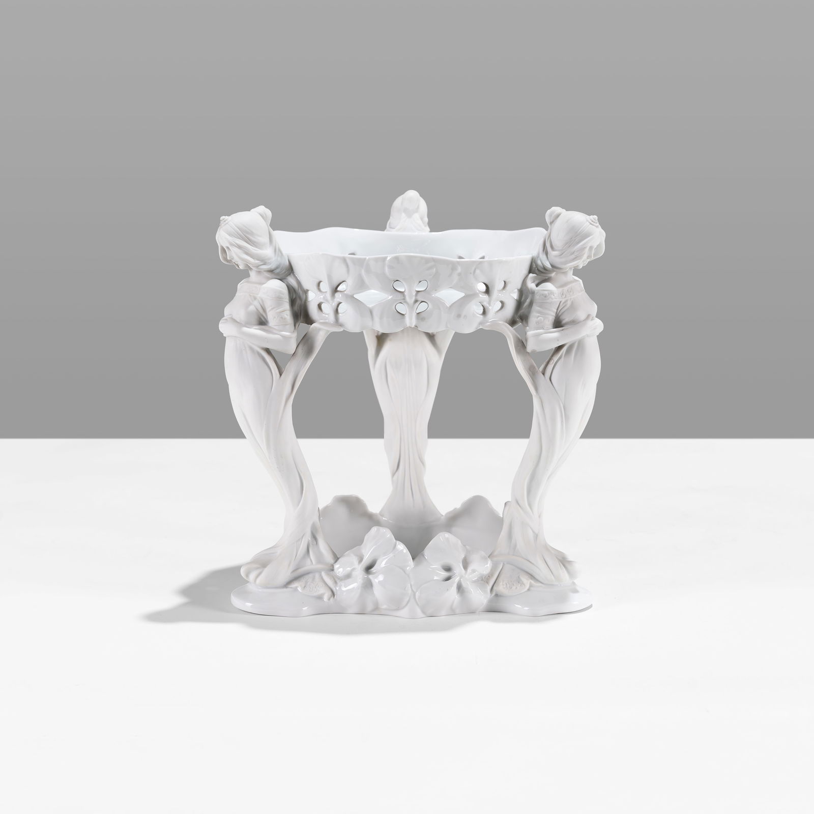 Richard Ginori - Pedestal Dish (1 of 7)