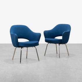 Eero Saarinen - Executive Chairs