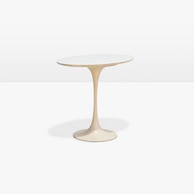 Eero Saarinen - Tulip Table
