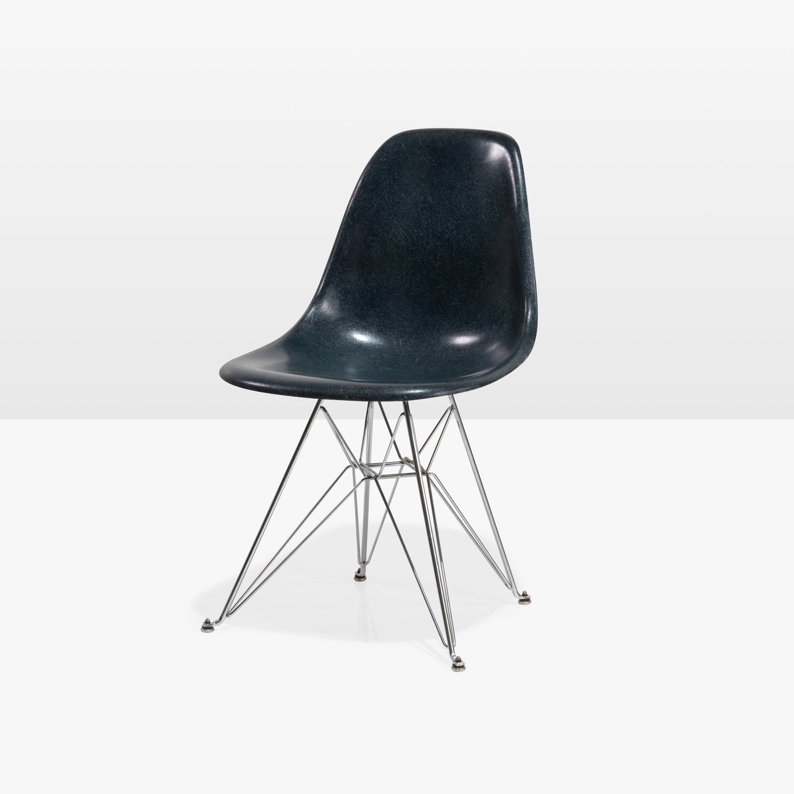 Charles & Ray Eames - DSR Chair (1 of 6)