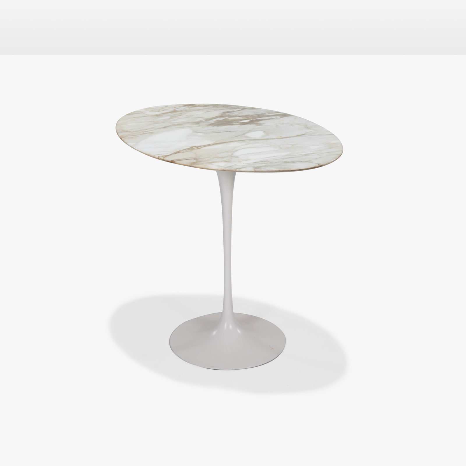 Eero Saarinen - Tulip Table (1 of 5)