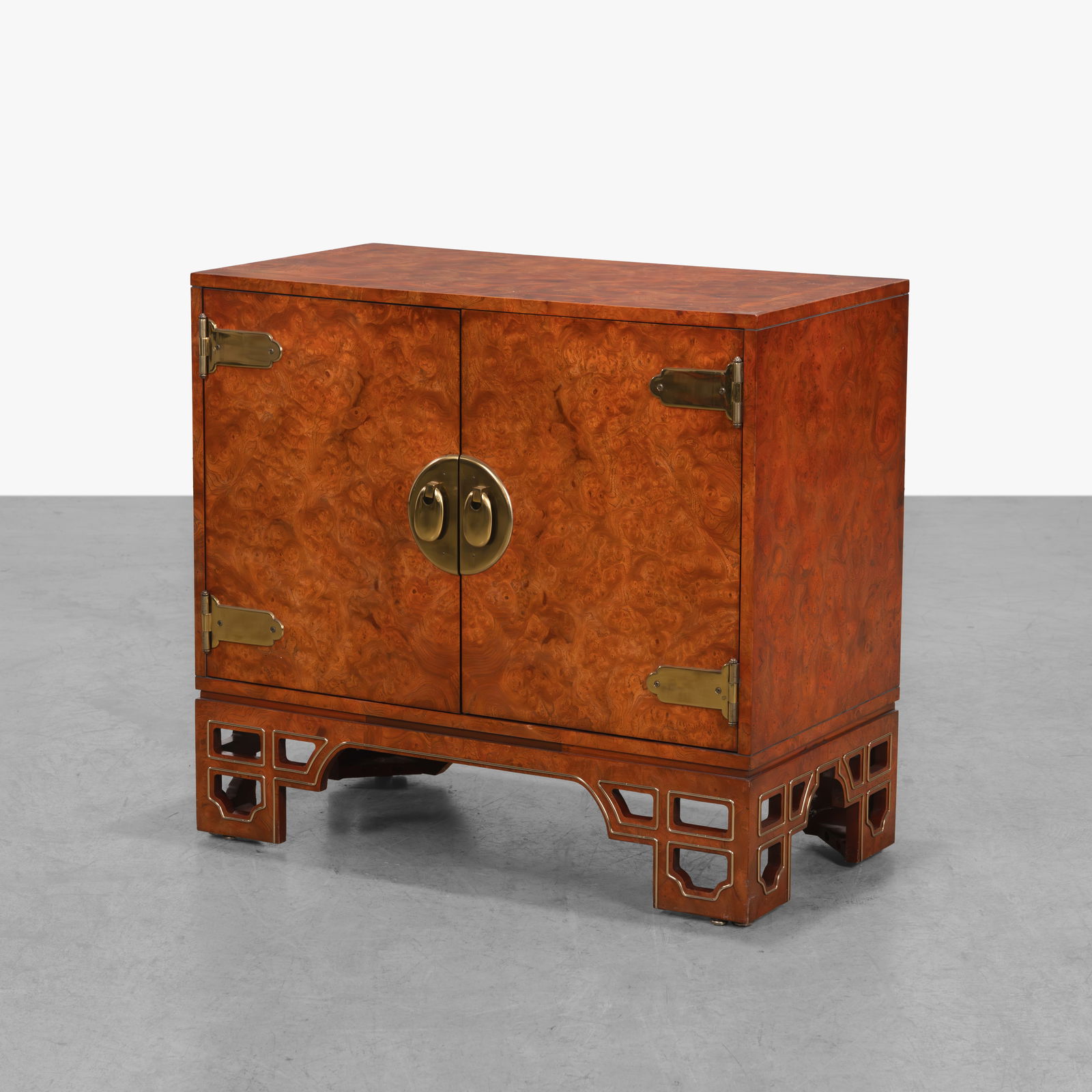 Mastercraft - Cabinet (1 of 6)