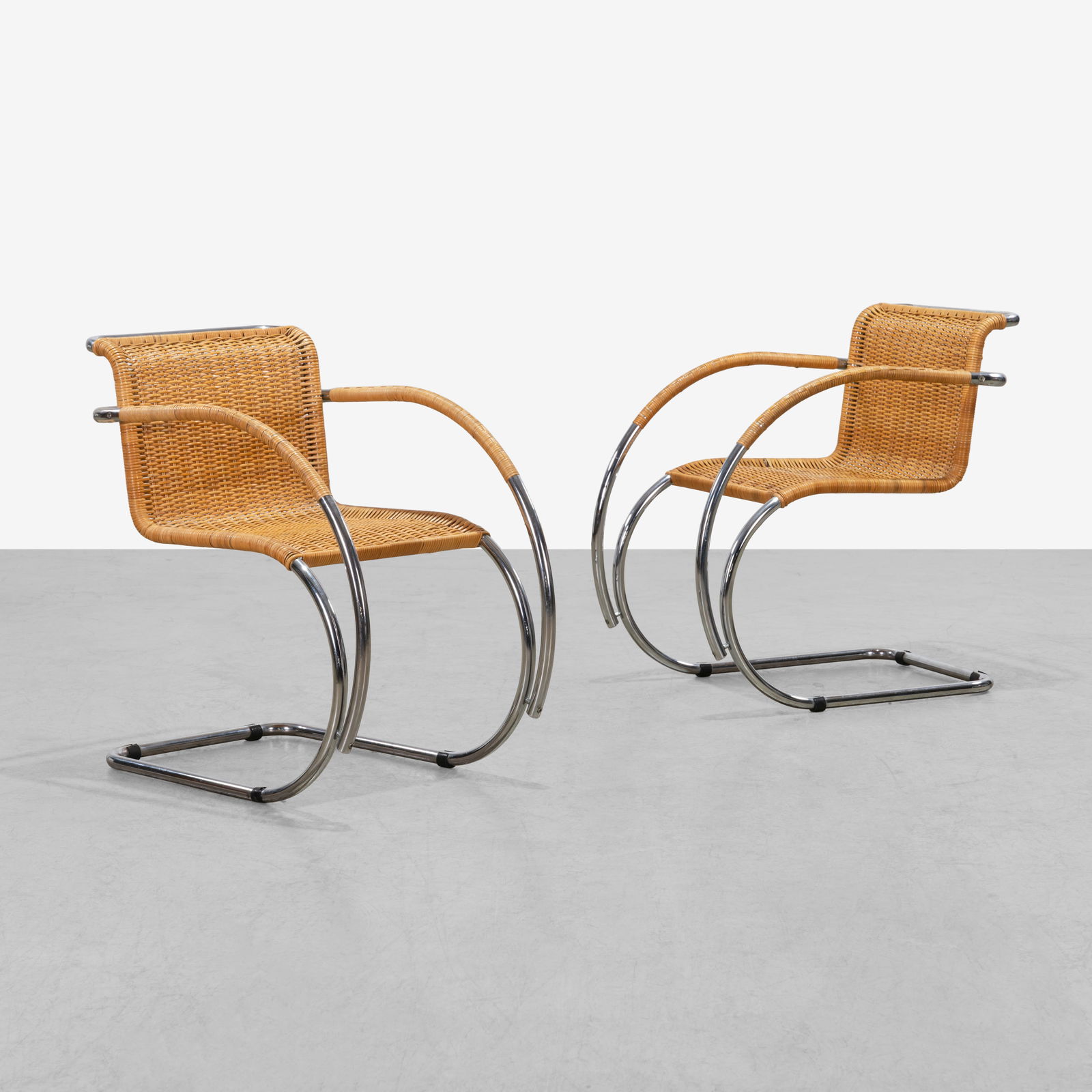 Mies Van Der Rohe - MR20 Lounge Chairs (1 of 7)