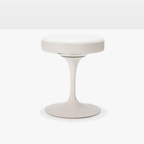 Eero Saarinen - Tulip Stool