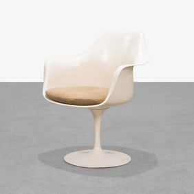 Eero Saarinen - Tulip Chair