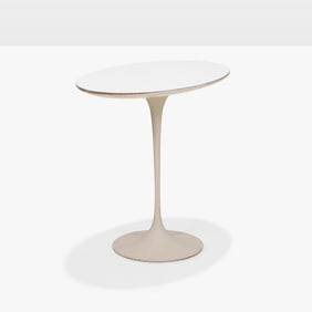 Eero Saarinen - Tulip Table