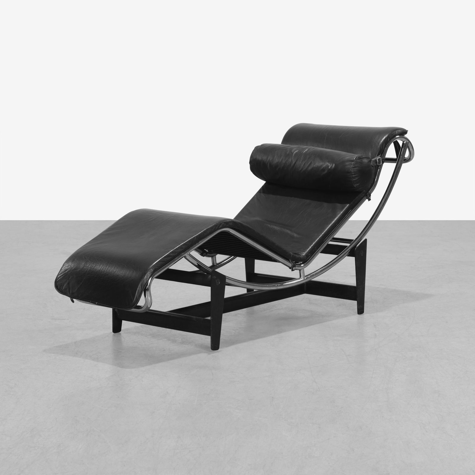 Le Corbusier (After) - Chaise Lounge (1 of 8)