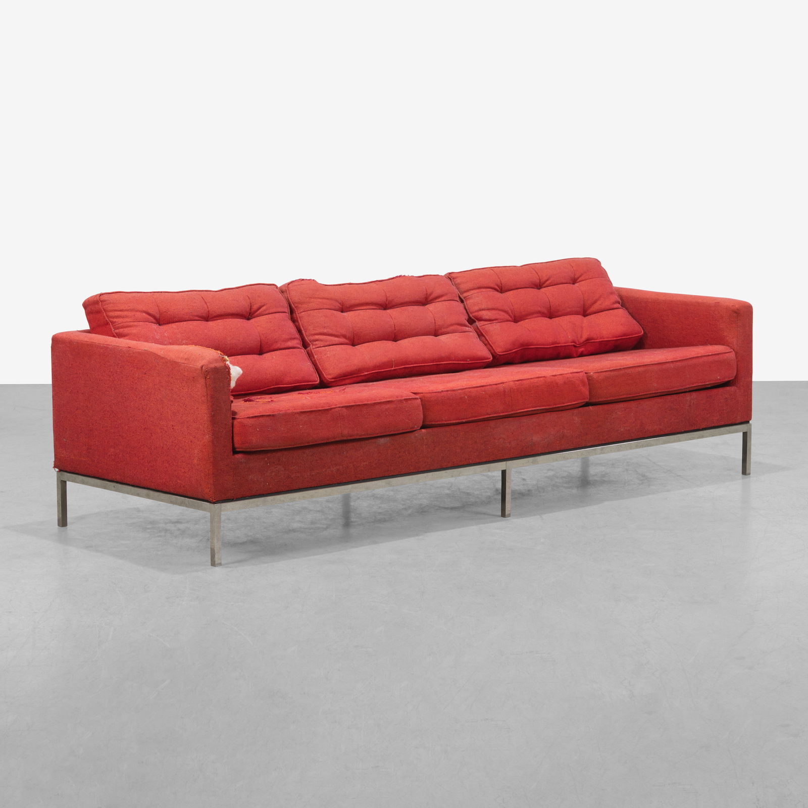 Florence Knoll - Sofa: A vintage Florence Knoll sofa on chromed steel legs. All measurements are in inches. Height x Width x Depth