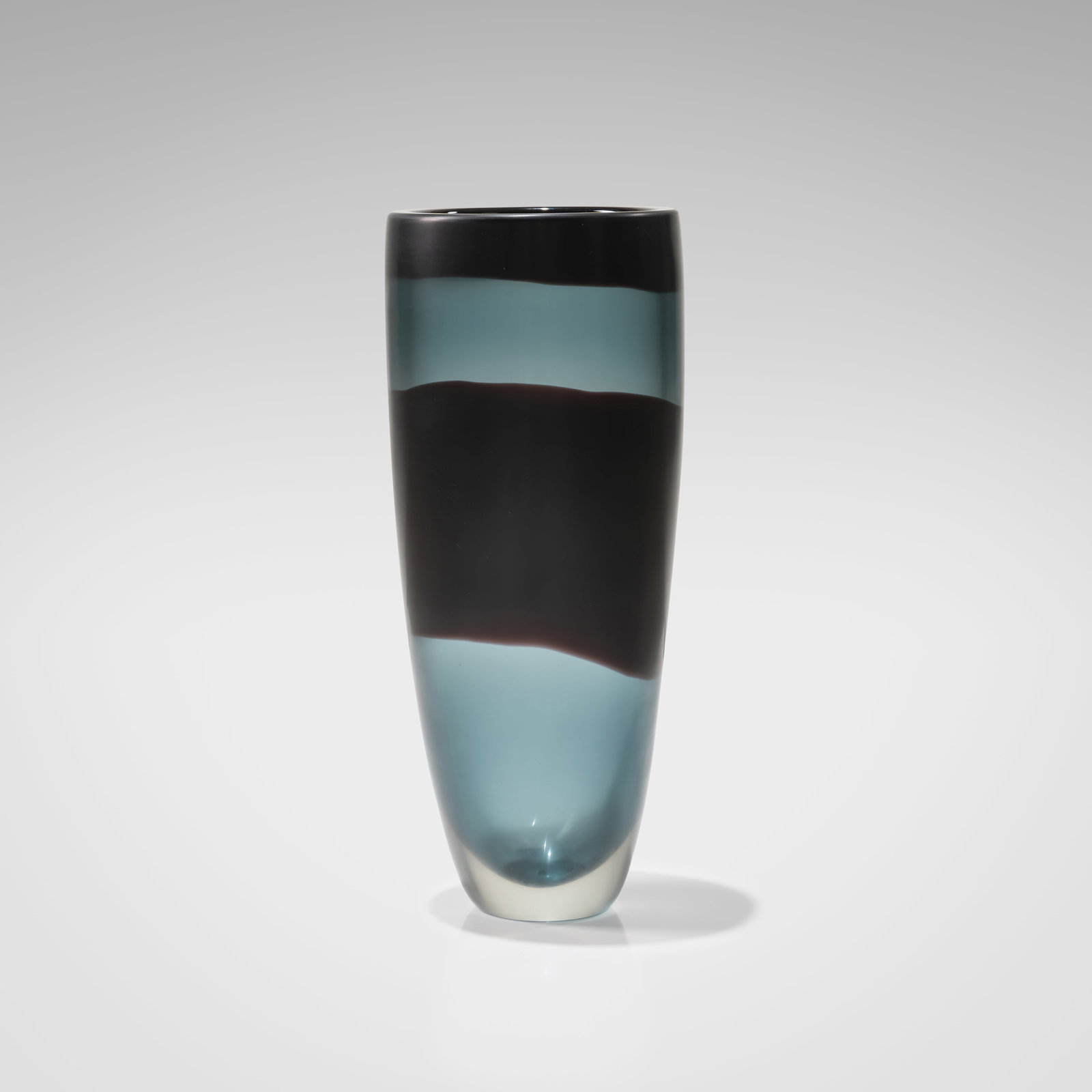 Ivan Baj - Oro Preto Vase (1 of 7)