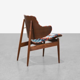 Seymour J. Weiner - Oyster Chair