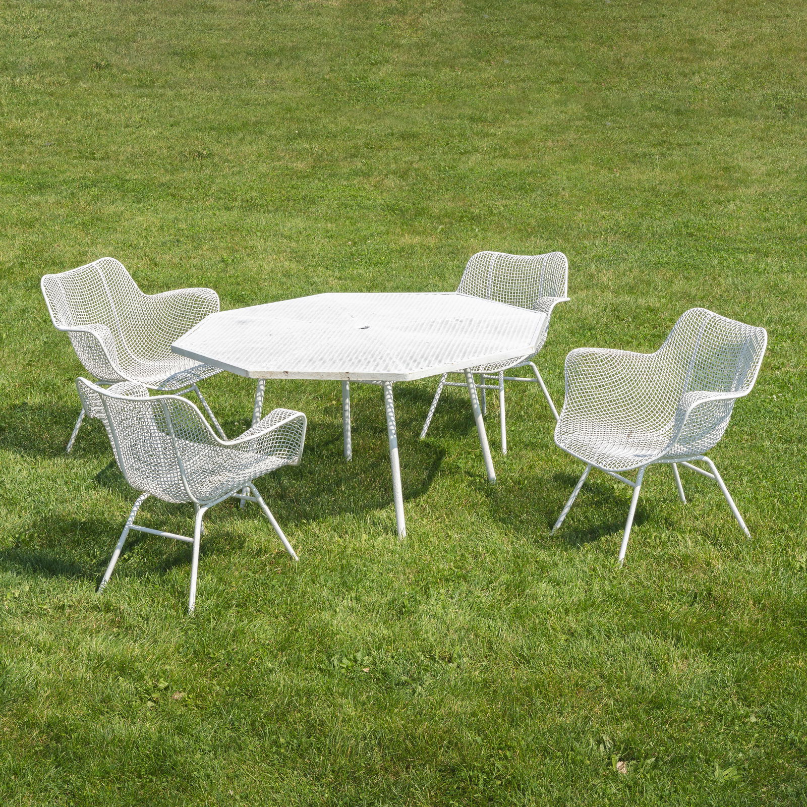 Russell Woodard - Sculptura Patio Set (1 of 4)