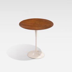 Eero Saarinen - Tulip Table
