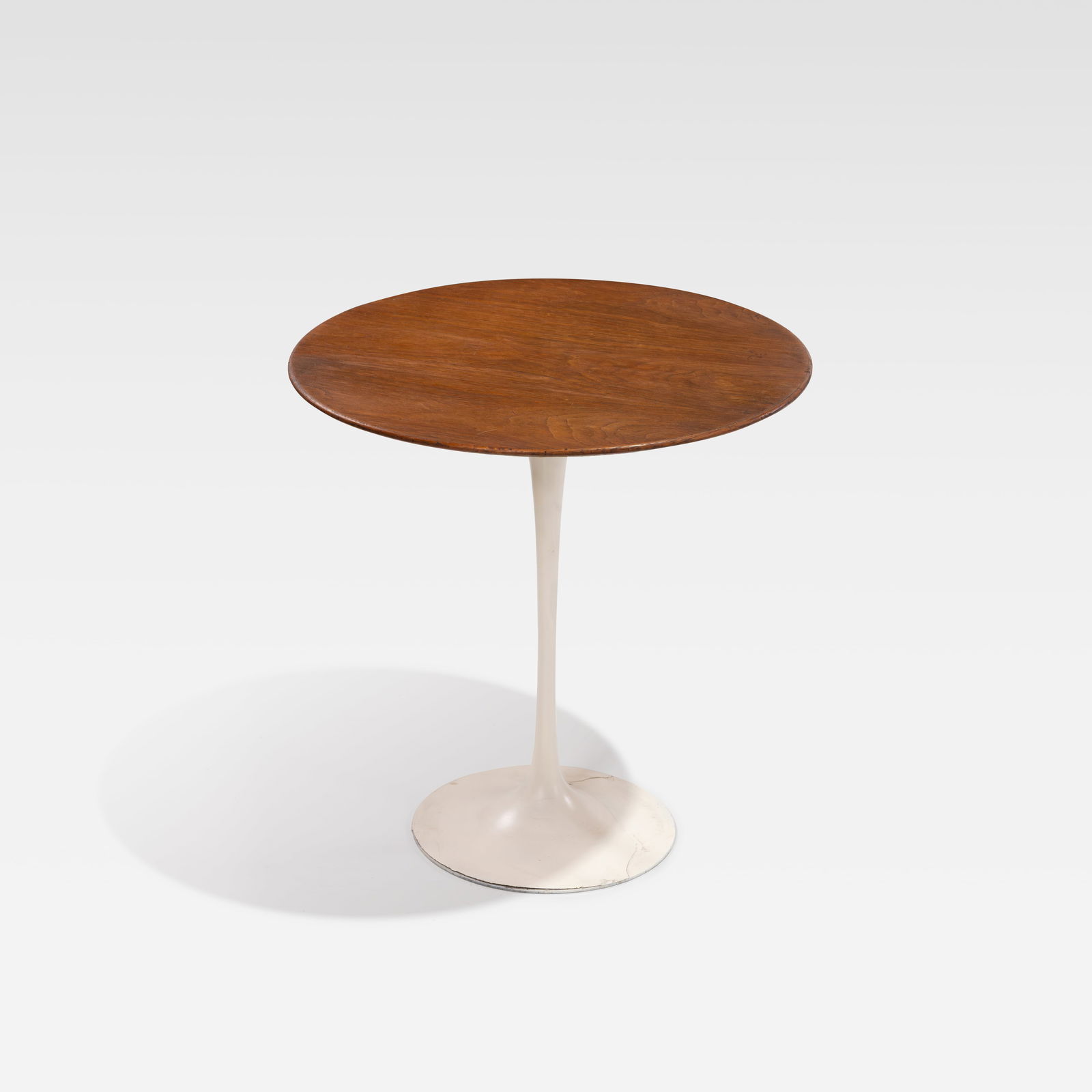 Eero Saarinen - Tulip Table (1 of 7)
