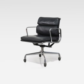 Charles & Ray Eames - Softpad Chair