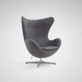 Arne Jacobsen - Egg Chair