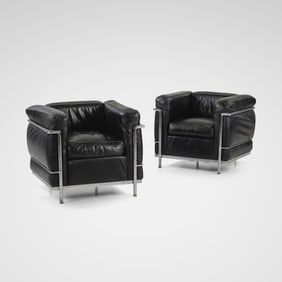 Le Corbusier - LC2 Club Chairs
