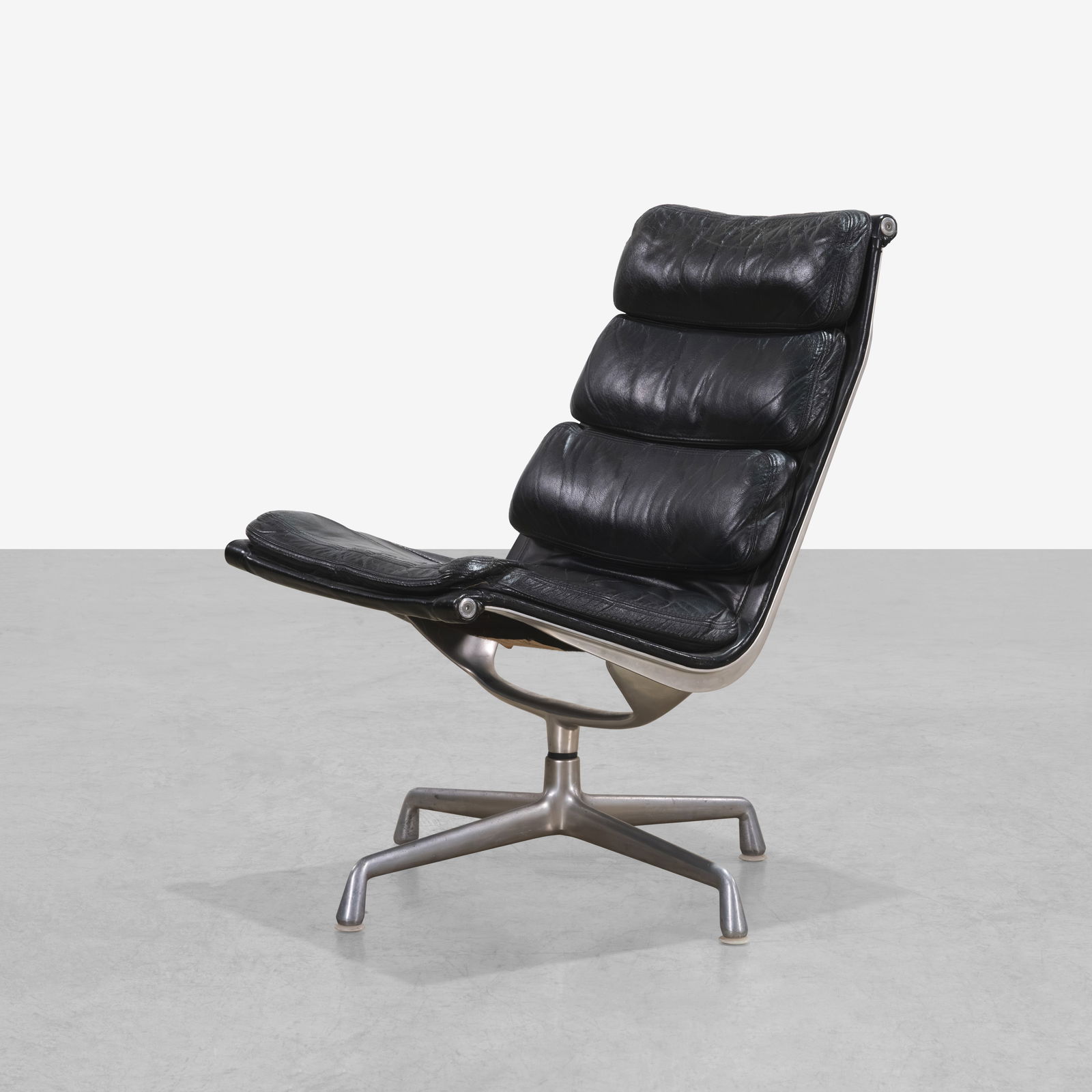 Charles & Ray Eames - Softpad Lounge Chair (1 of 10)