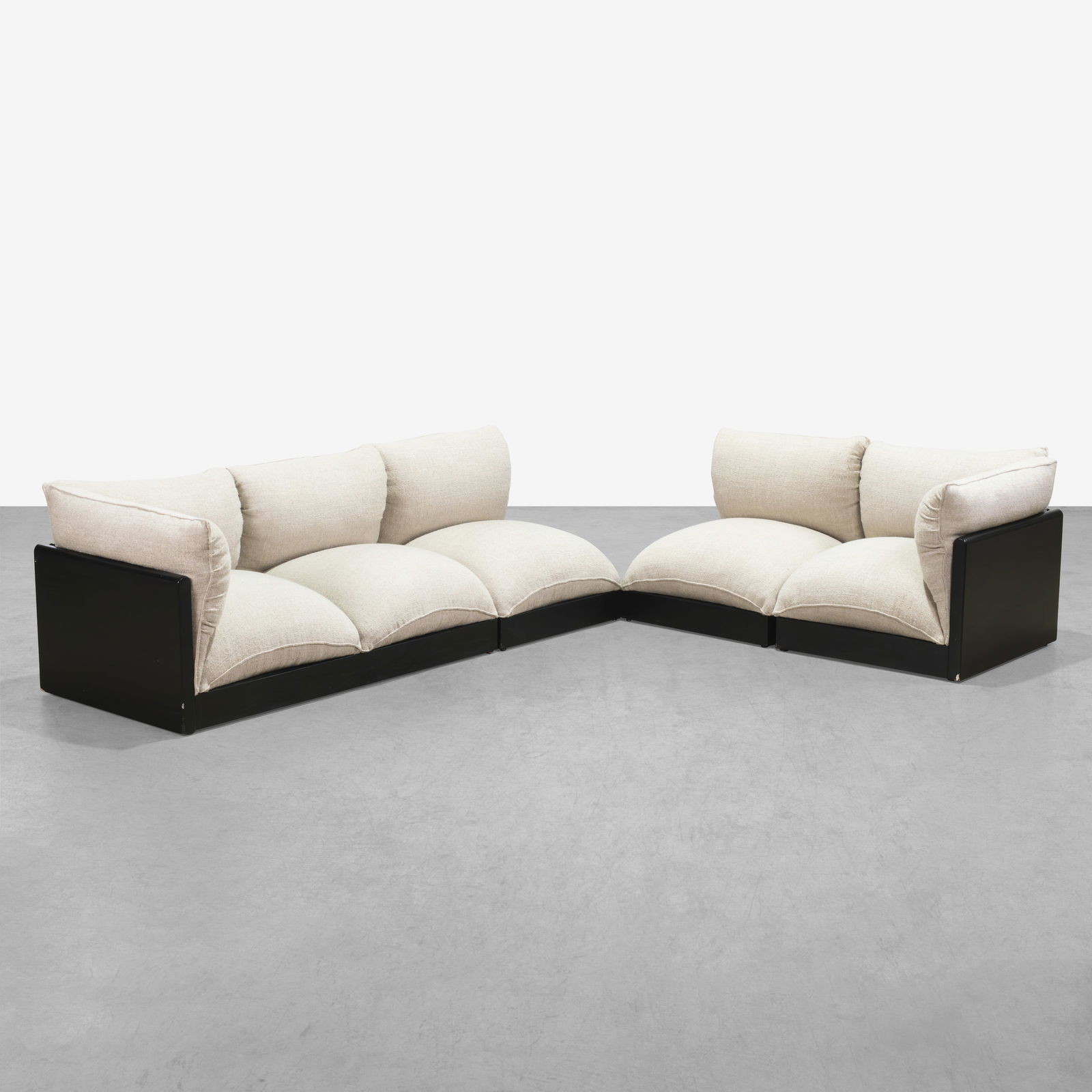 Carlo Bartoli - Modular Sofa: A 'Blob' modular sofa by Carlo Bartoli for Giuseppe Rossi, Italy. Consists of a two-part single arm piece, one part single arm piece, two single seat pieces, and a coffee table. All measurements are