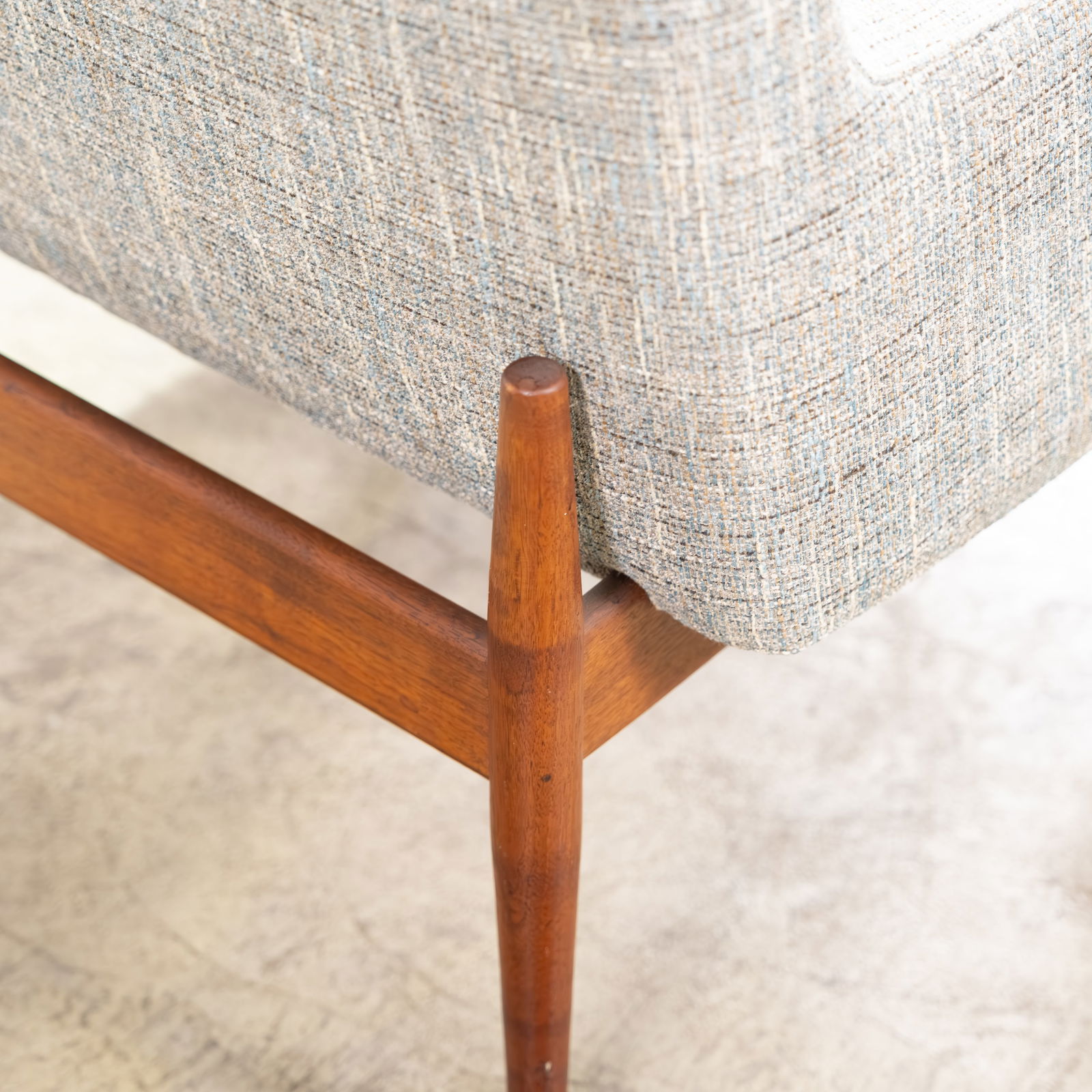 Jens Risom - Arm Chairs - 3