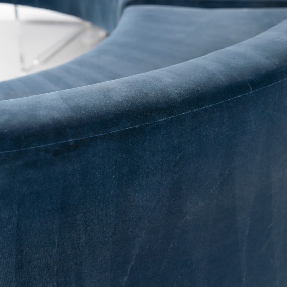 Vladimir Kagan - Crescent Sofas - 4