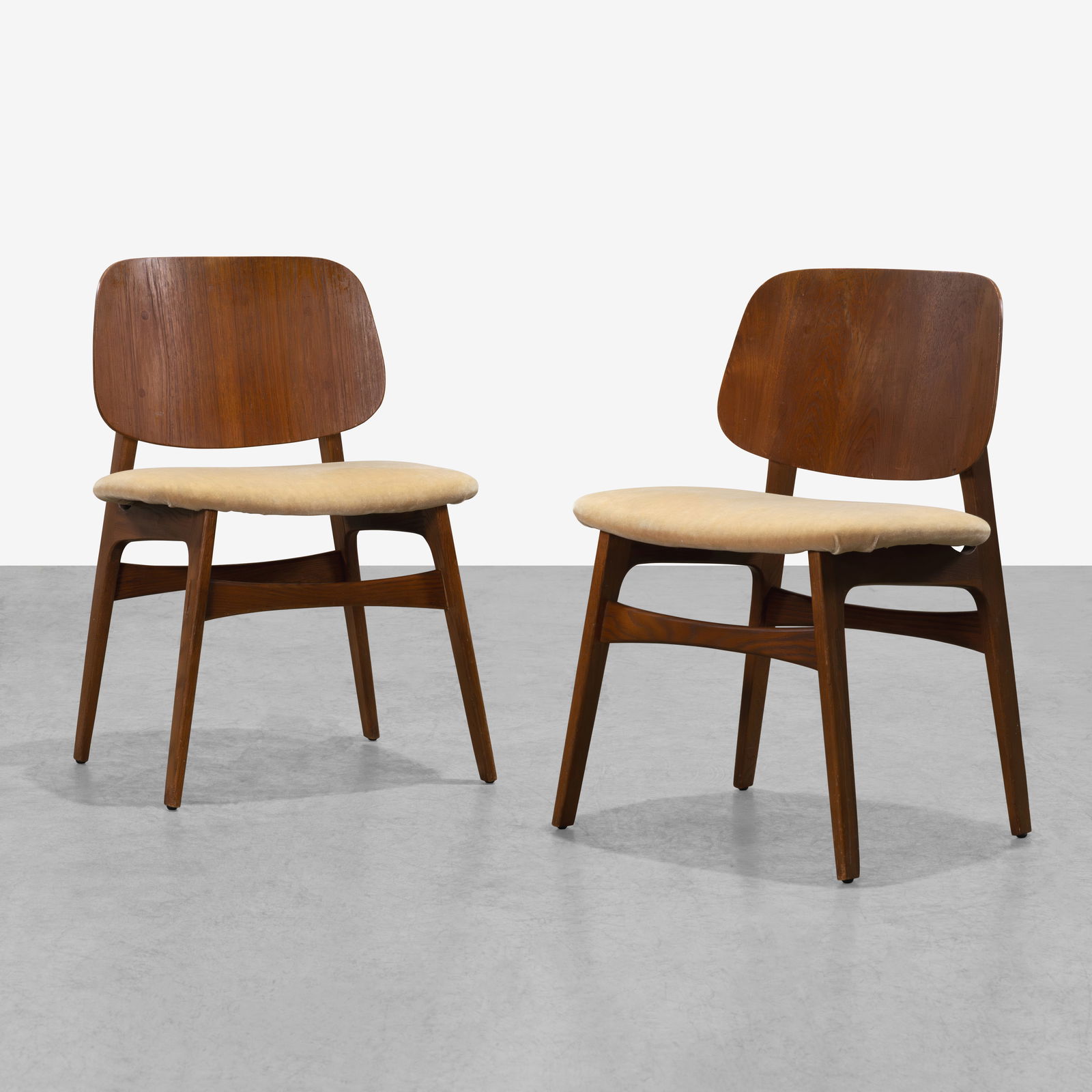 Borge Mogensen - Chairs (1 of 9)