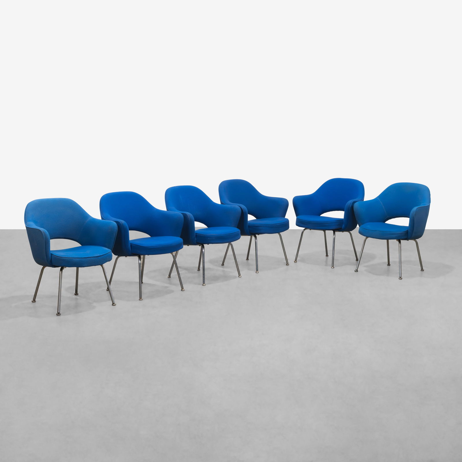 Eero Saarinen - Executive Chairs (1 of 10)