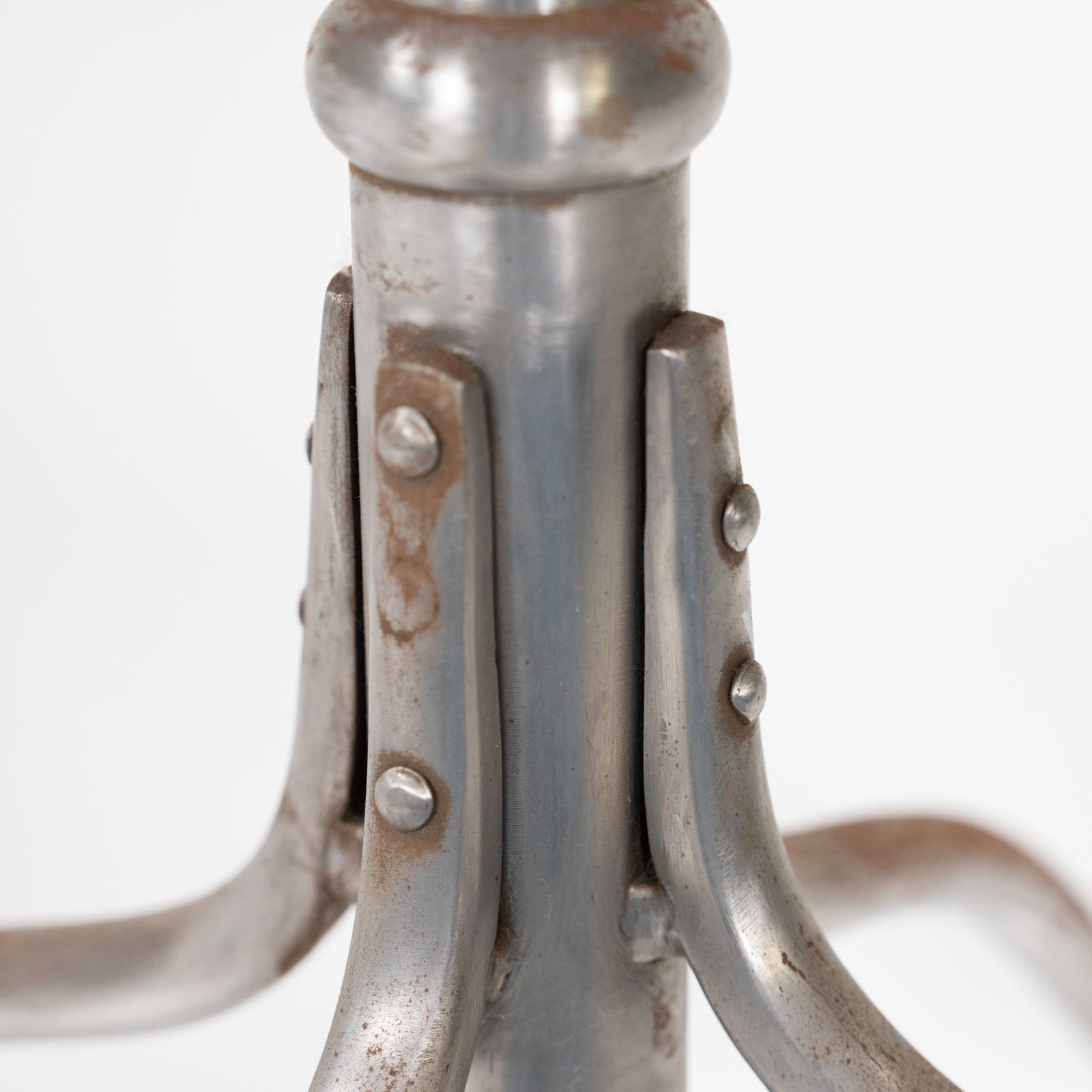 Trompe L'oeil Table - 7