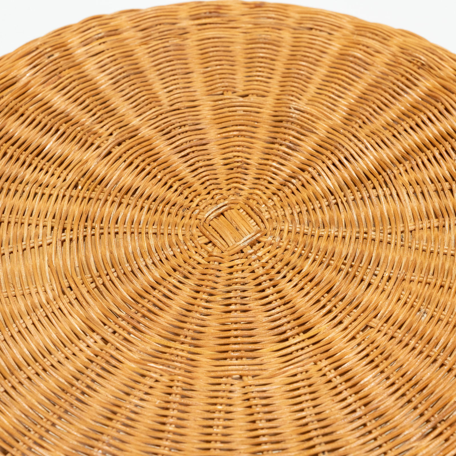 Trompe L'oeil Wicker Table - 3
