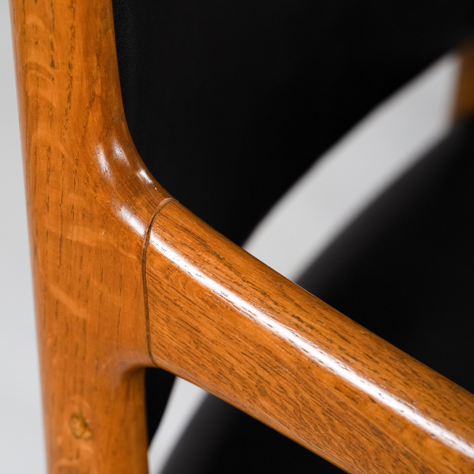 Hans Wegner - Dining Chairs - 3