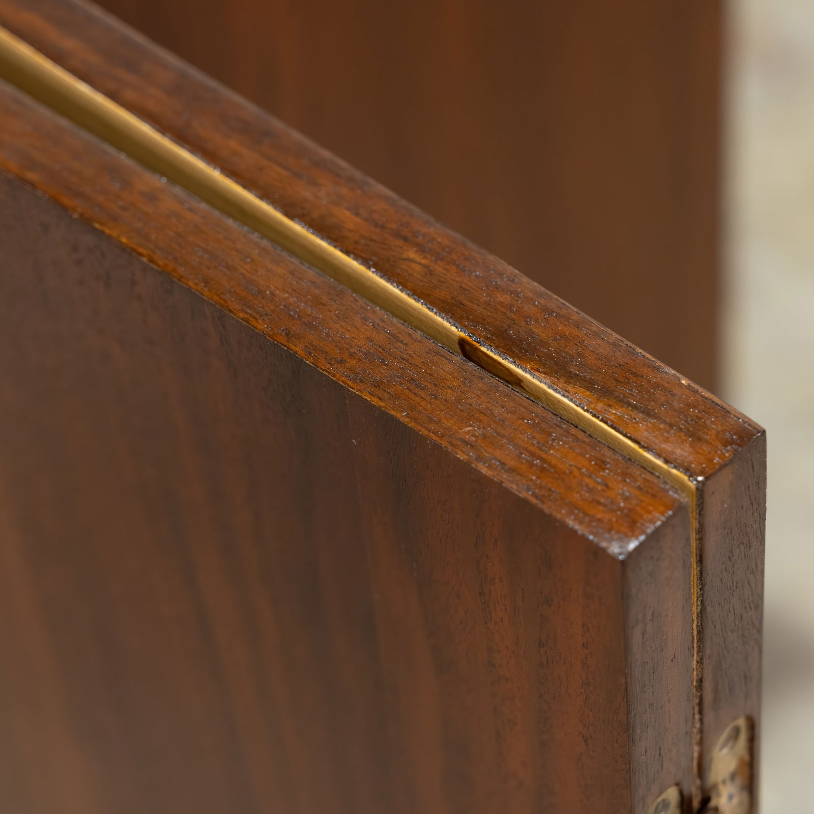 Paul McCobb - Server - 4