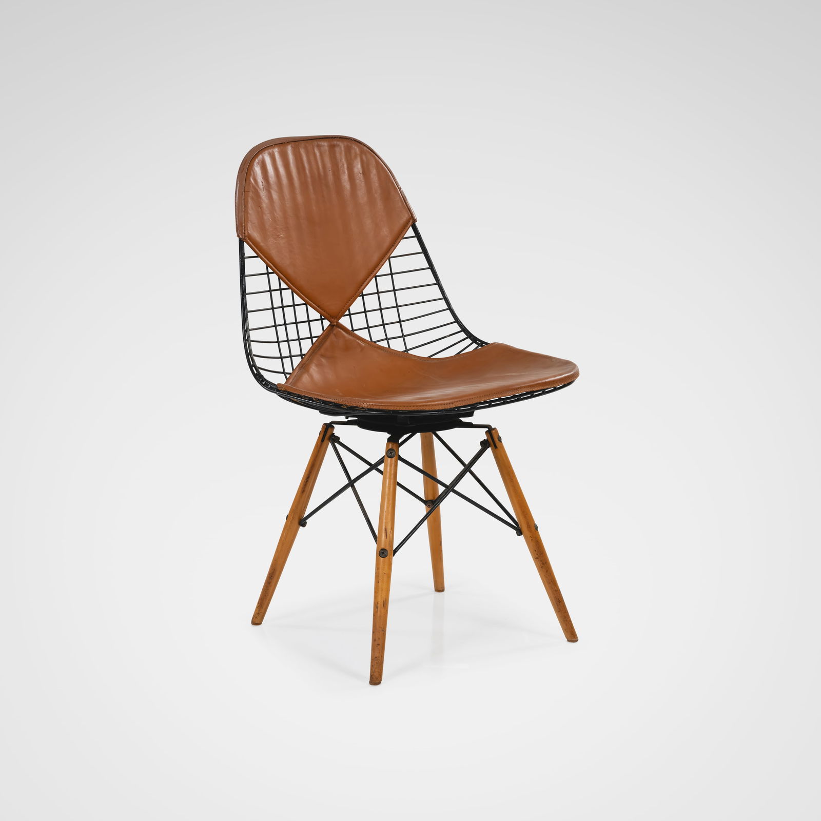 Charles & Ray Eames - PKW (1 of 5)