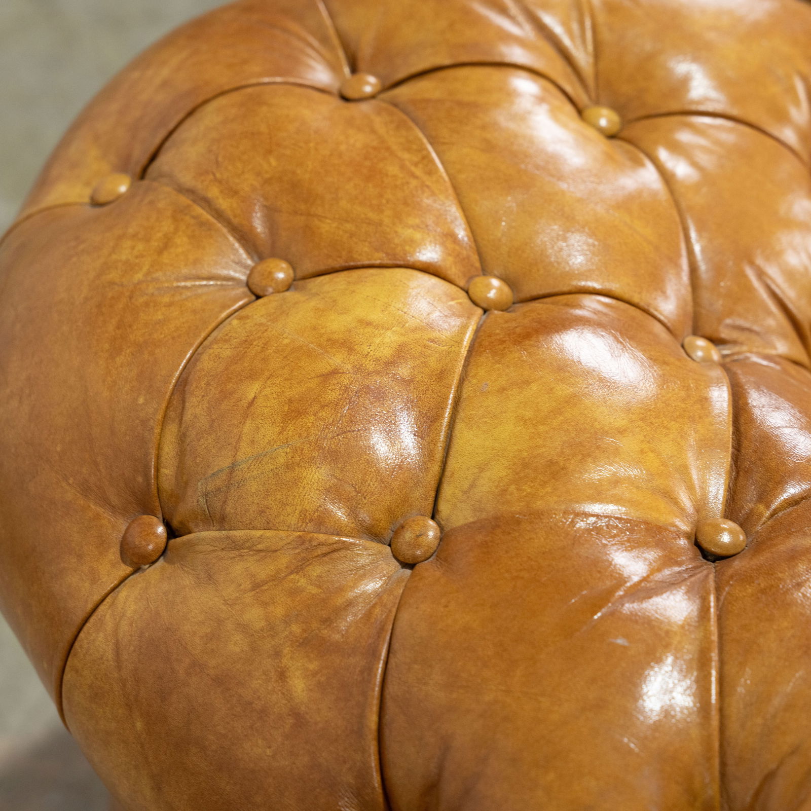 Chesterfield Sofa - 6