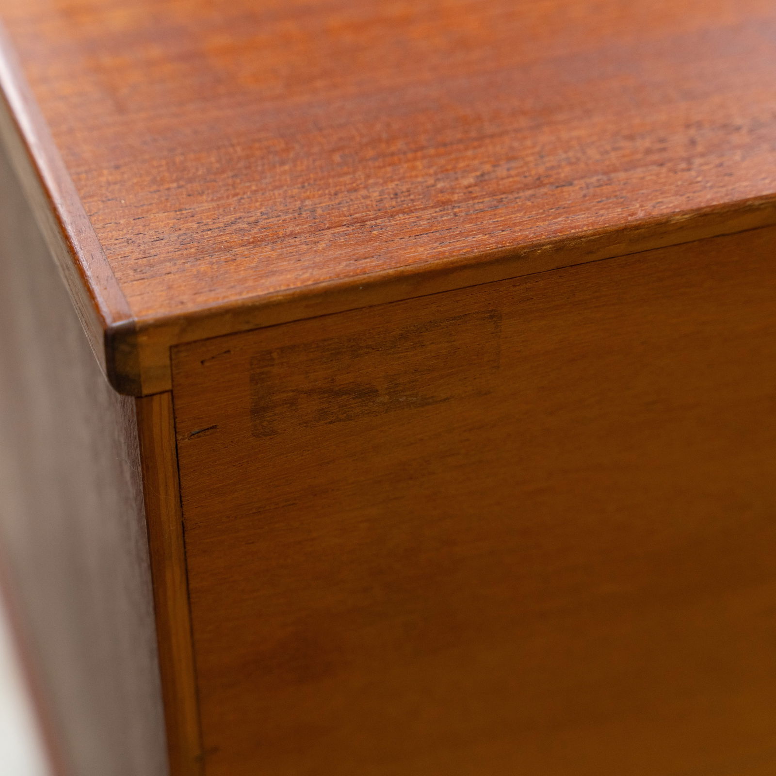 Nil Jonsson - Nightstands - 6