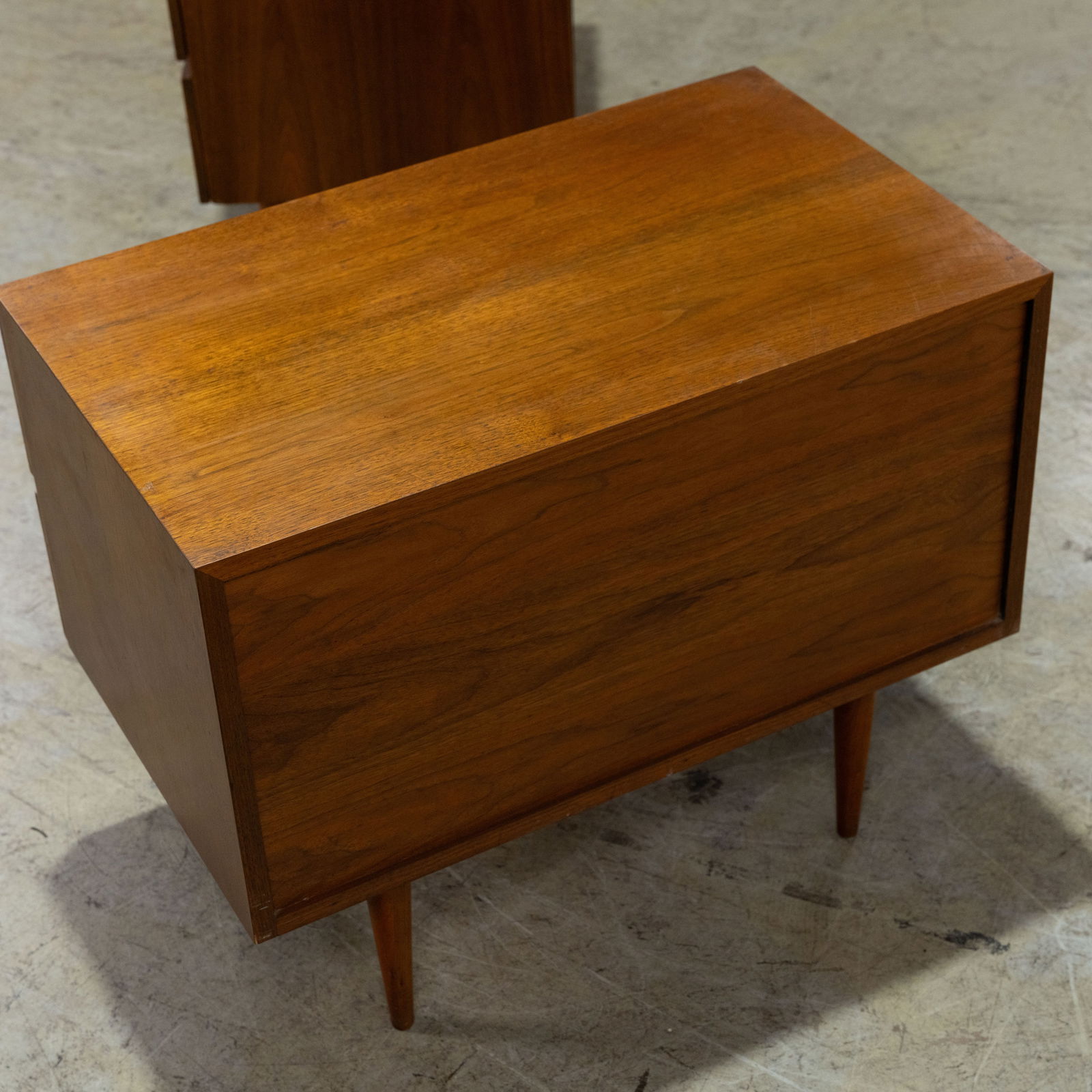 Mel Smilow - Chests - 5