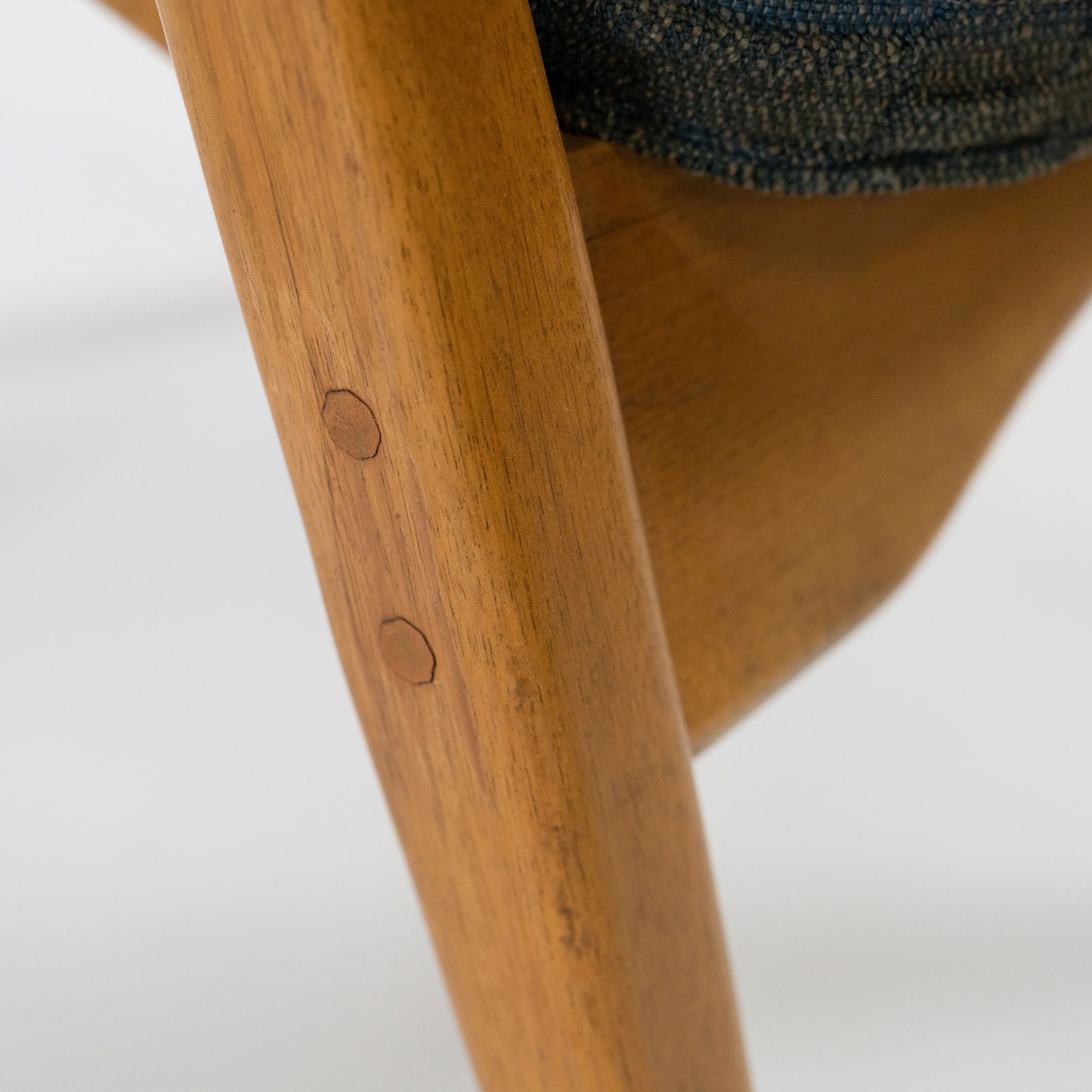 Romweber - Dining Chairs - 2