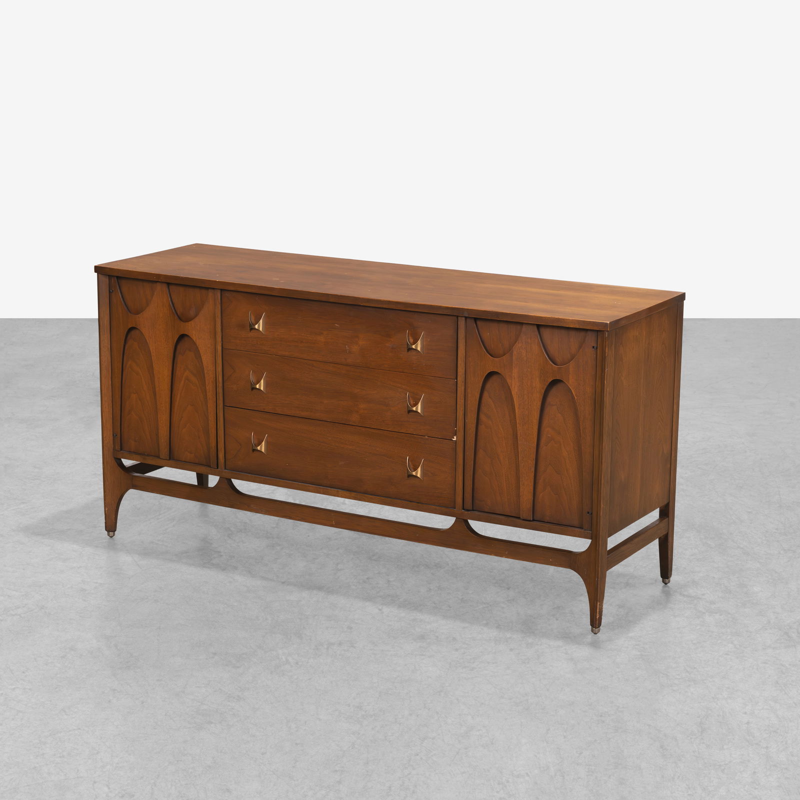 Broyhill - Server (1 of 6)