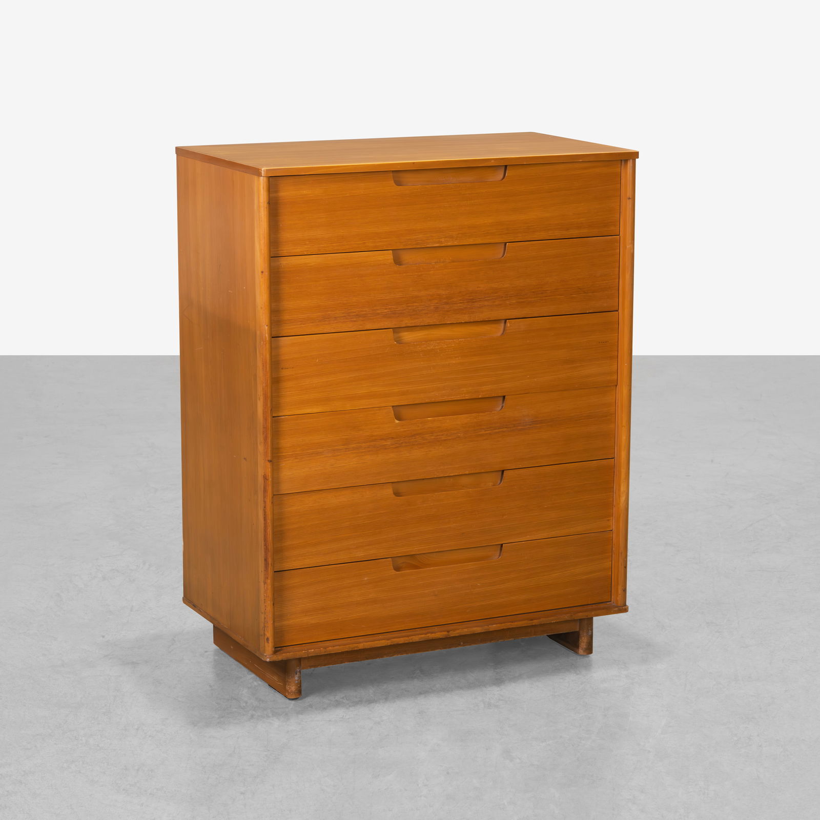 Milo Baughman (Attr.) - Dresser: A vintage dresser attributed to Milo Baughman for Drexel. All measurements are in inches. Height x Width x Depth